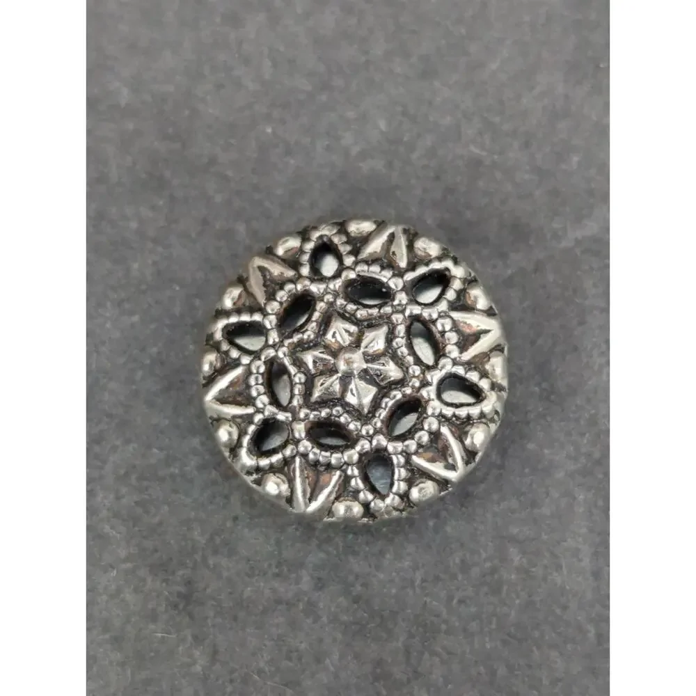 Vintage circular button